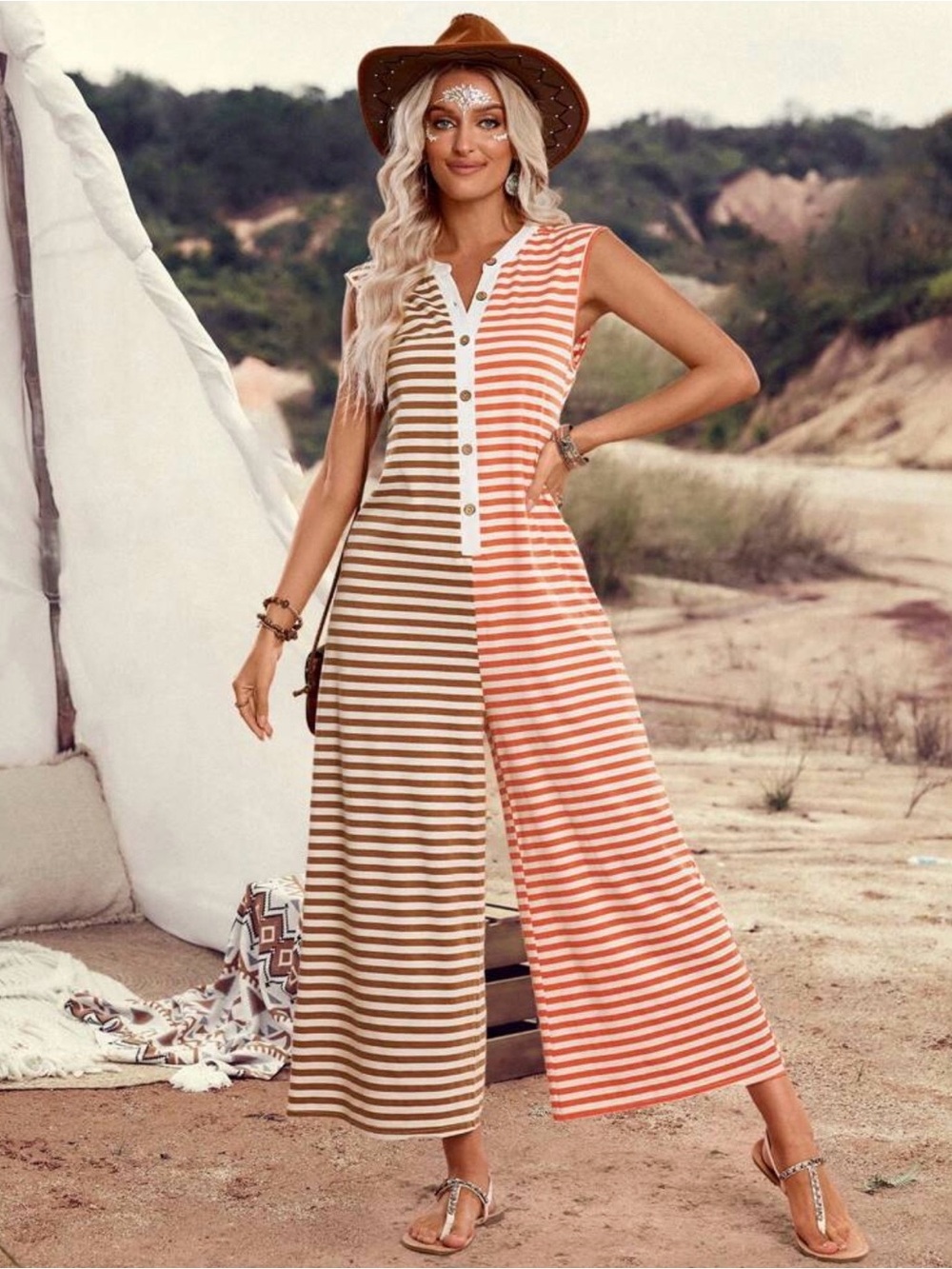 ✨ NEW ✨ Striped Split-Color Sleeveless Jumpsuit Size Medium ✨